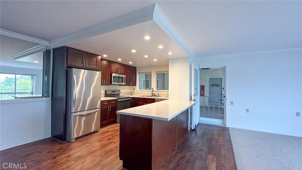MLS #OC26158519 image #0