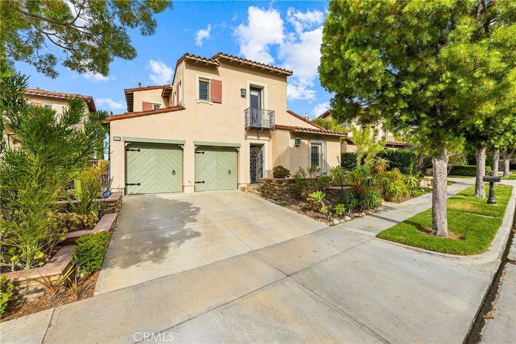 MLS #OC26159092 image #0