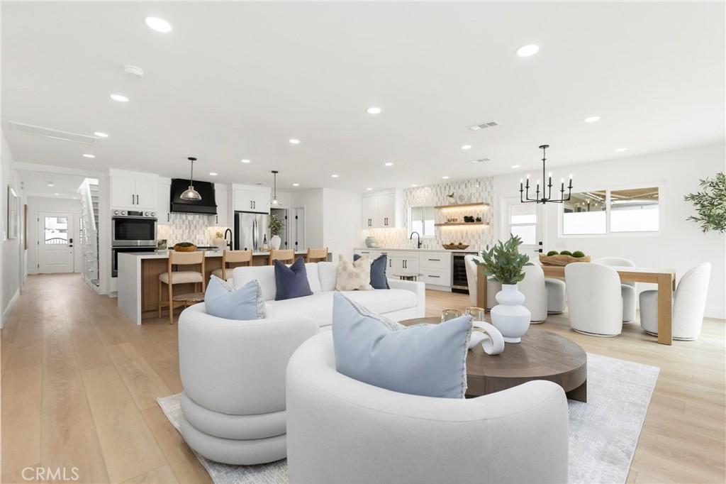 MLS #OC26159119 image #0