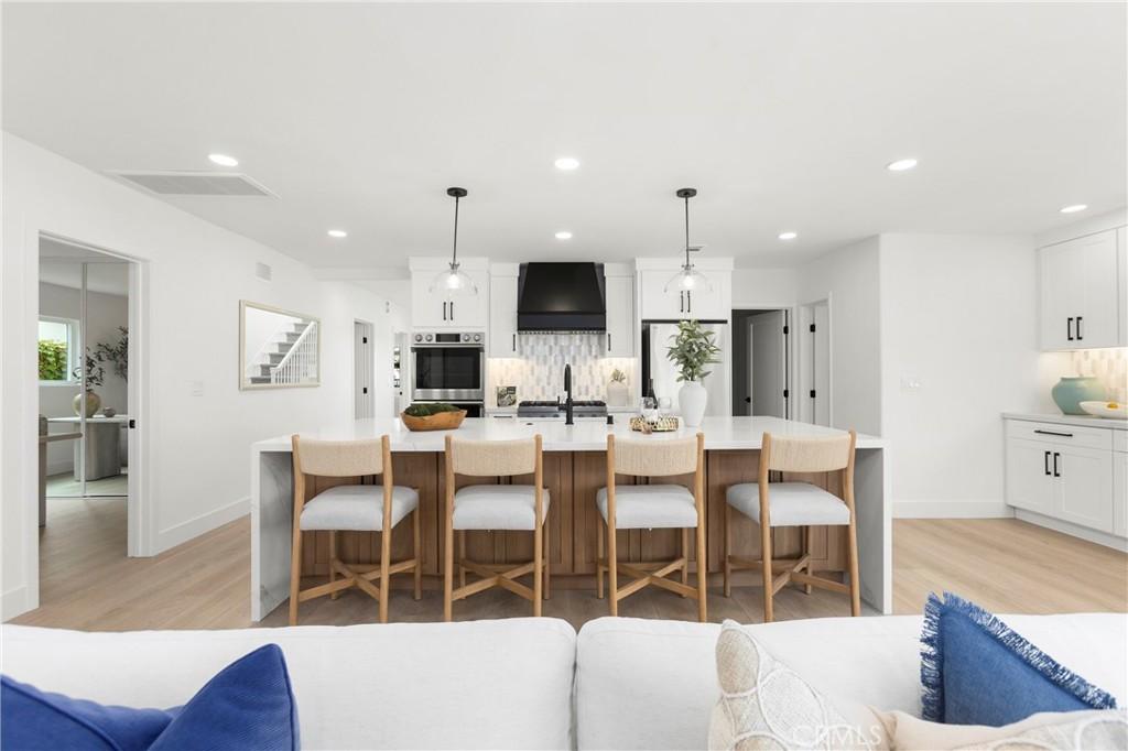 MLS #OC26159119 image #0