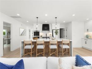 MLS #OC26159119 image #0