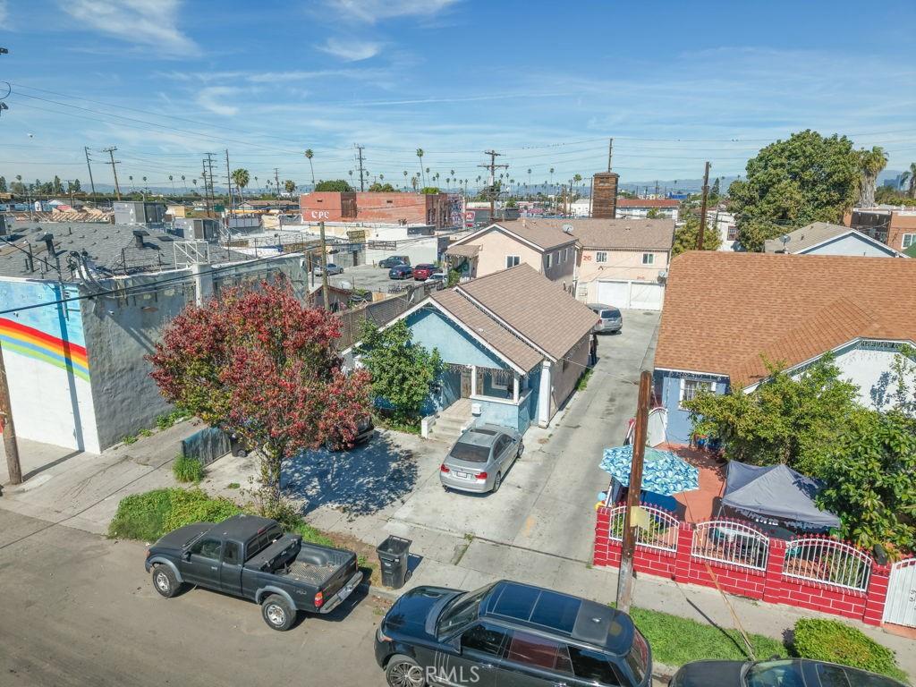 MLS #OC26159345 image #0