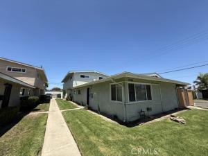 MLS #OC26159419 image #0
