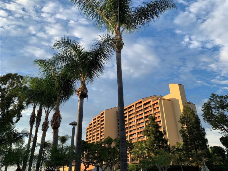 MLS #OC26159508 image #0