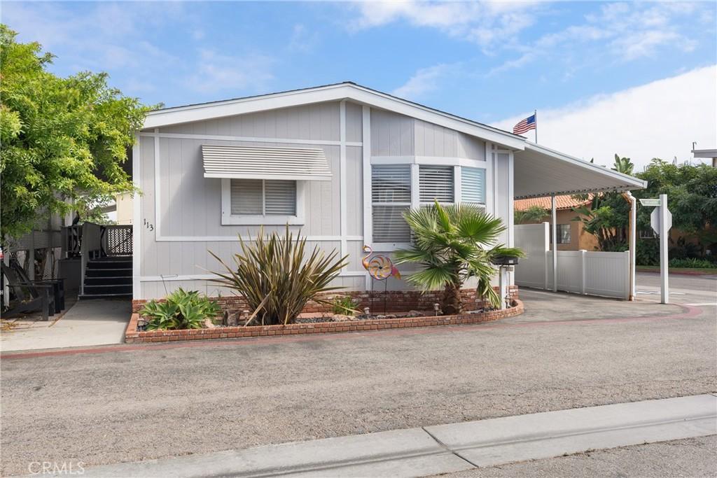 MLS #OC26159583 image #0