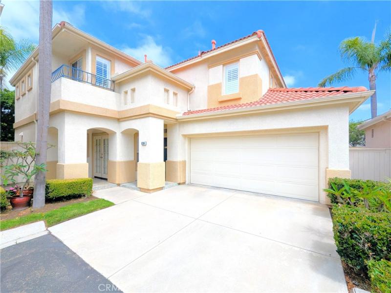 MLS #OC26159882 image #0