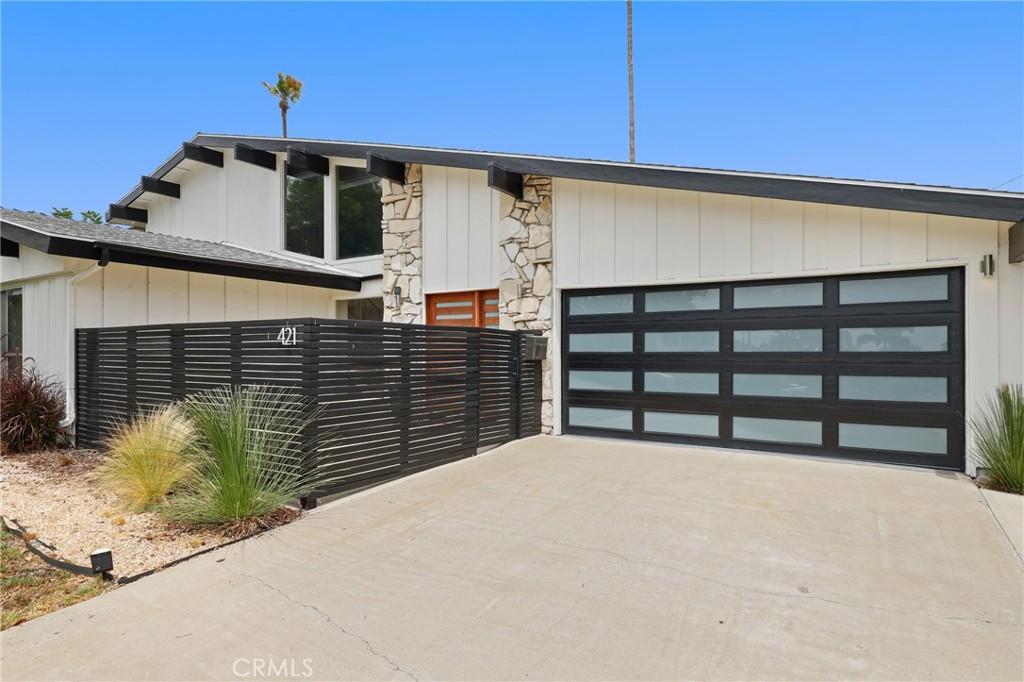 MLS #OC26159923 image #0