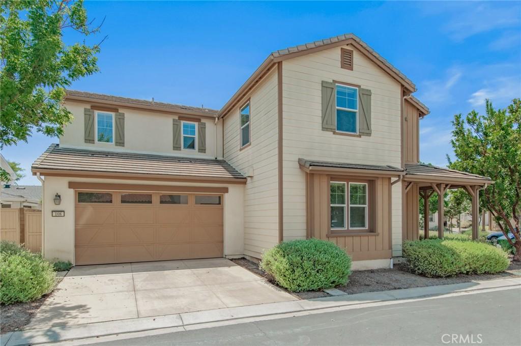 MLS #OC26160027 image #0