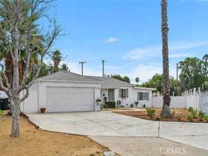 MLS #OC26160061 image #0