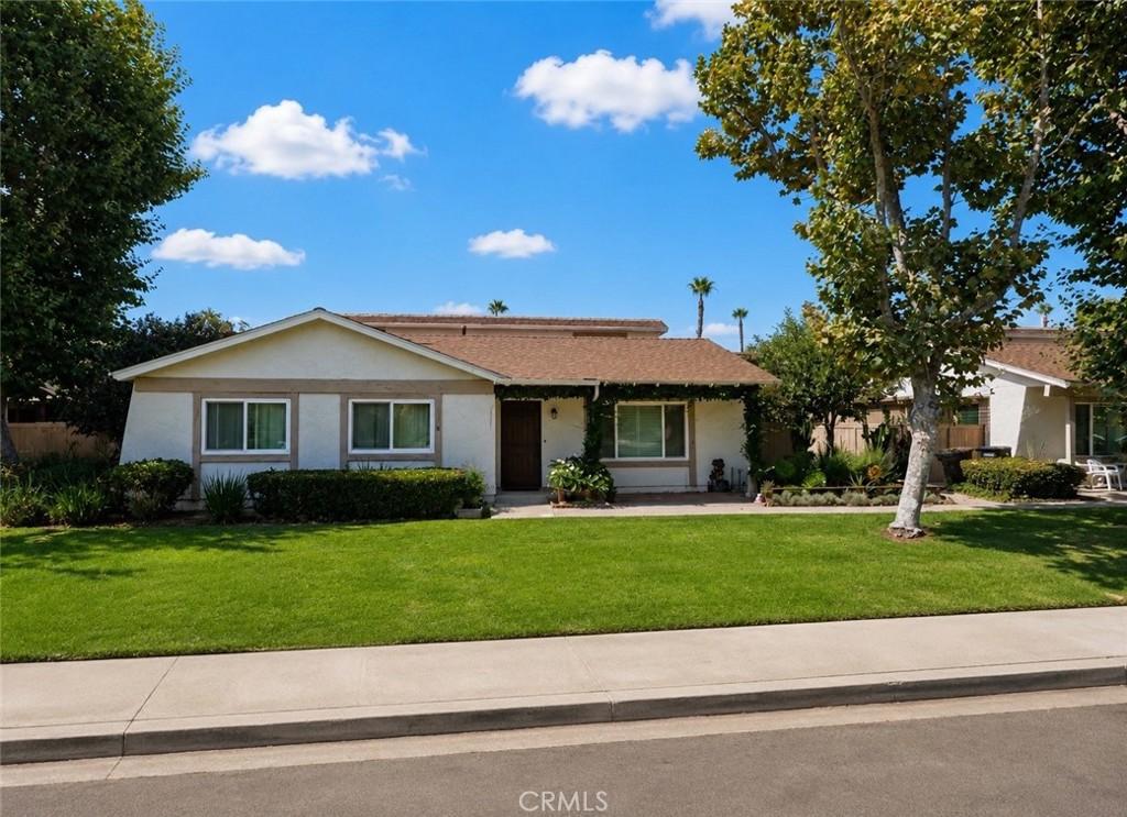 MLS #OC26160079 image #0
