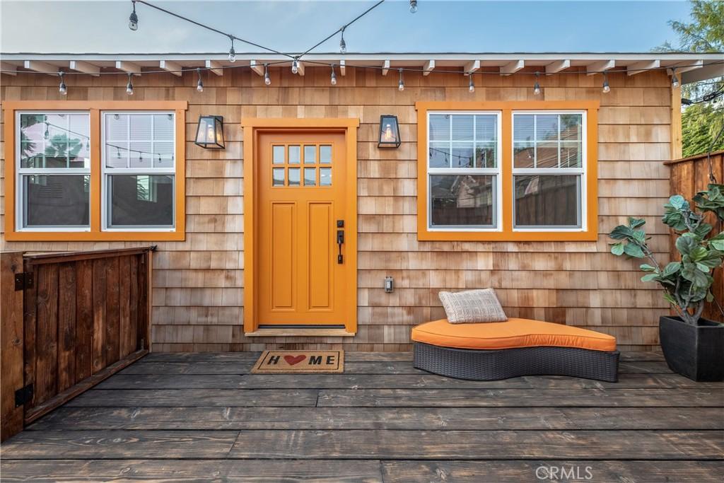 MLS #OC26160095 image #0