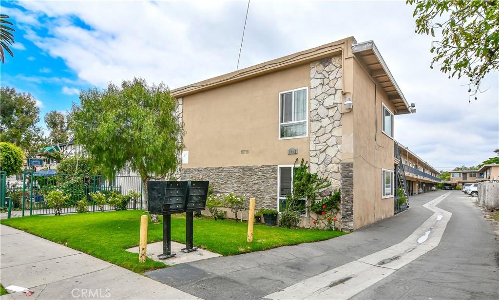 MLS #OC26160223 image #0