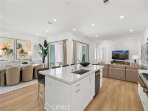 MLS #OC26160240 image #0