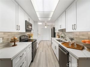 MLS #OC26160243 image #0