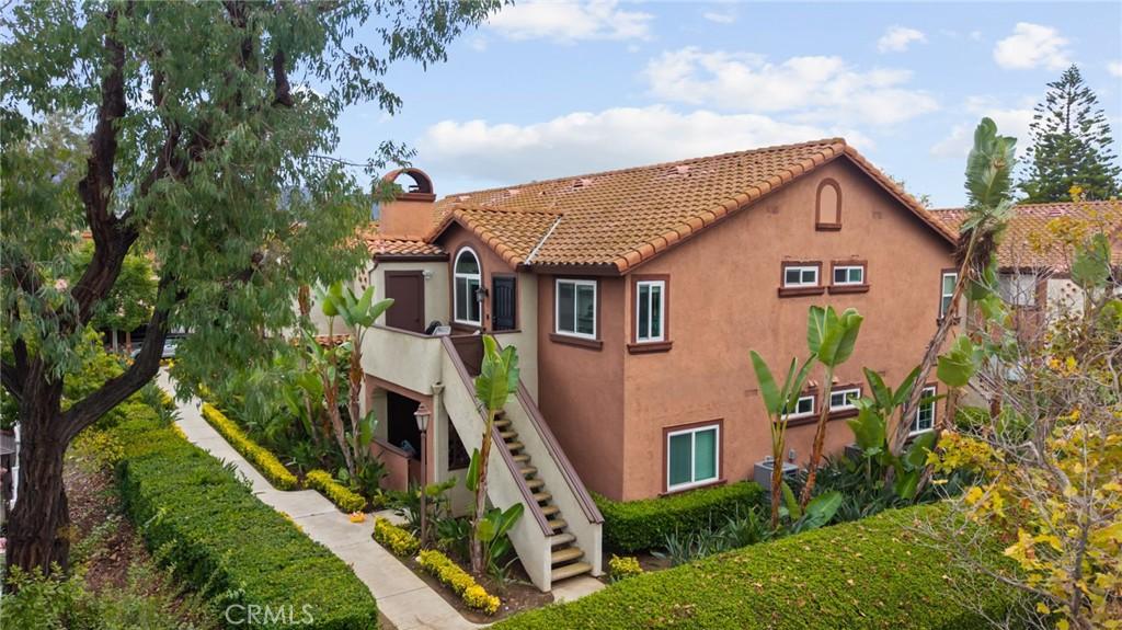 MLS #OC26160330 image #0