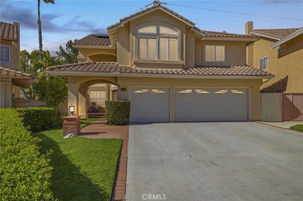 MLS #OC26160368 image #0