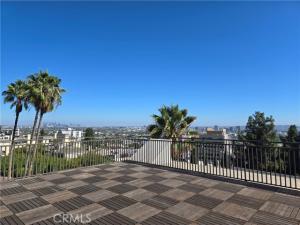 MLS #OC26160549 image #0