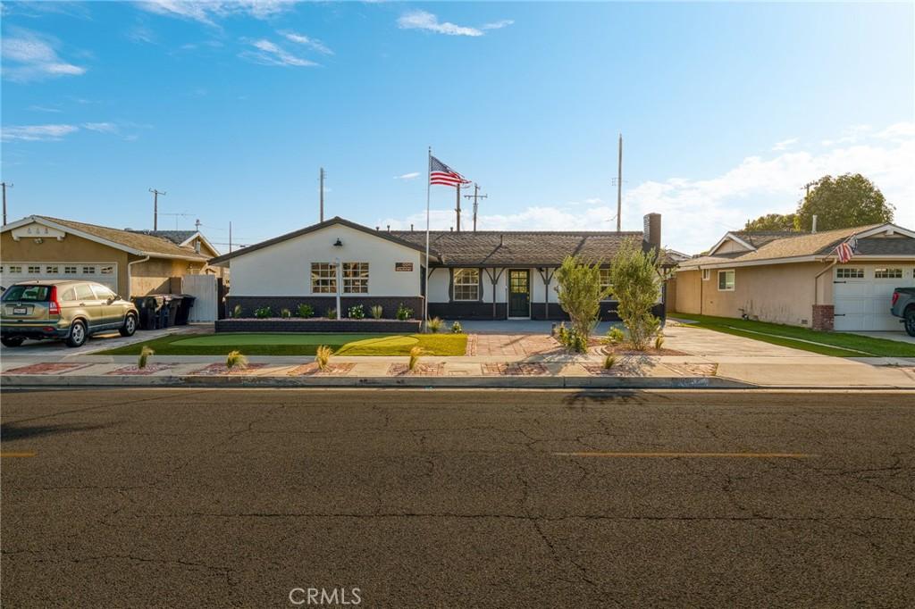 MLS #OC26160949 image #0