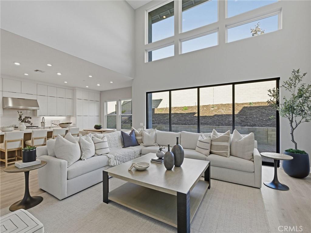 MLS #OC26160951 image #0