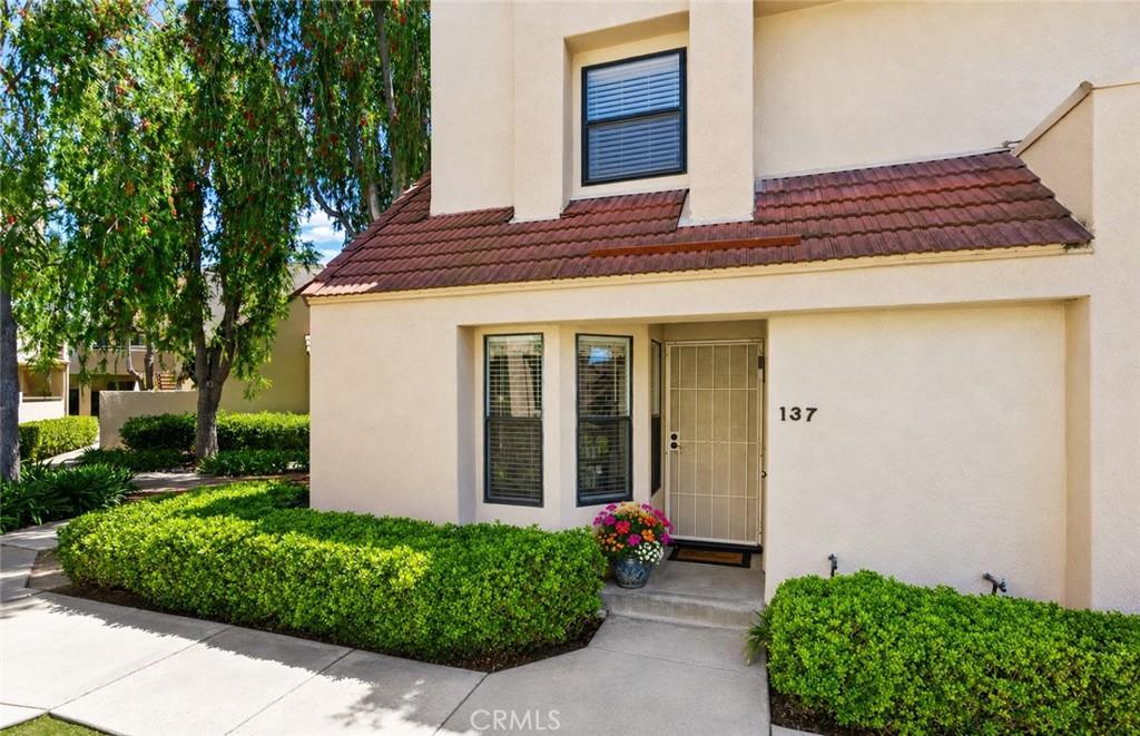 MLS #OC26161114 image #0