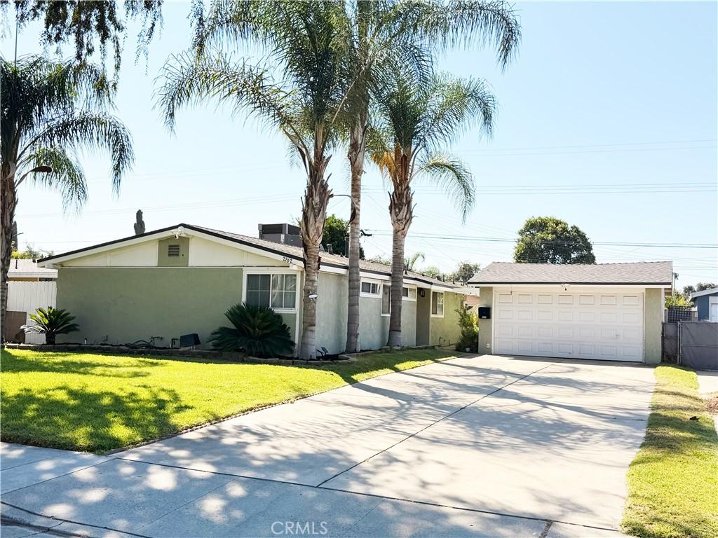 MLS #OC26161134 image #0
