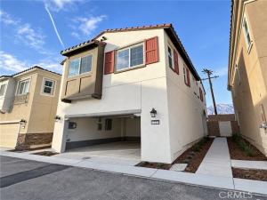 MLS #OC26161398 image #0