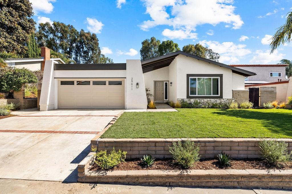 MLS #OC26161428 image #0
