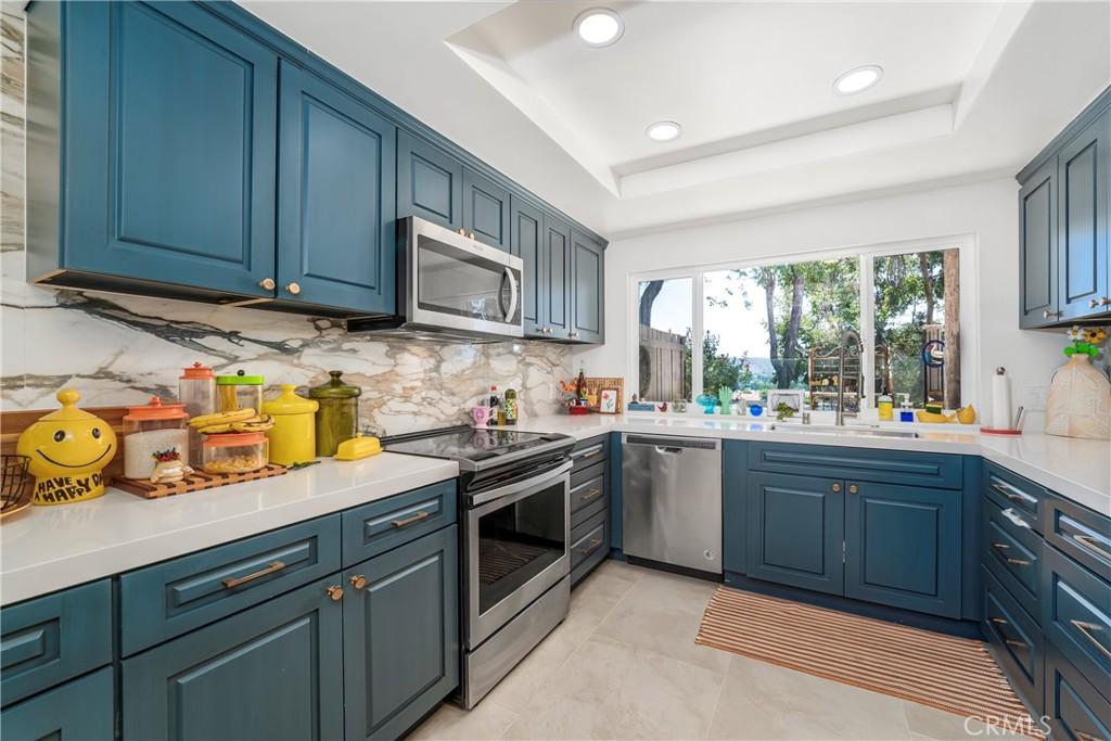 MLS #OC26161491 image #0