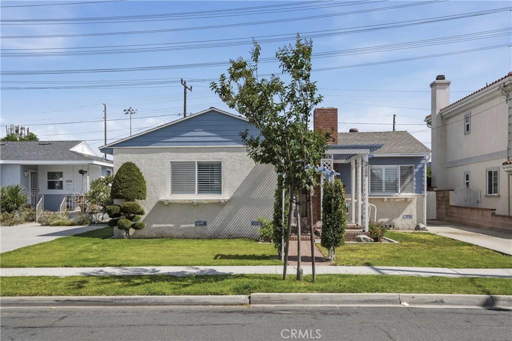 MLS #OC26162111 image #0