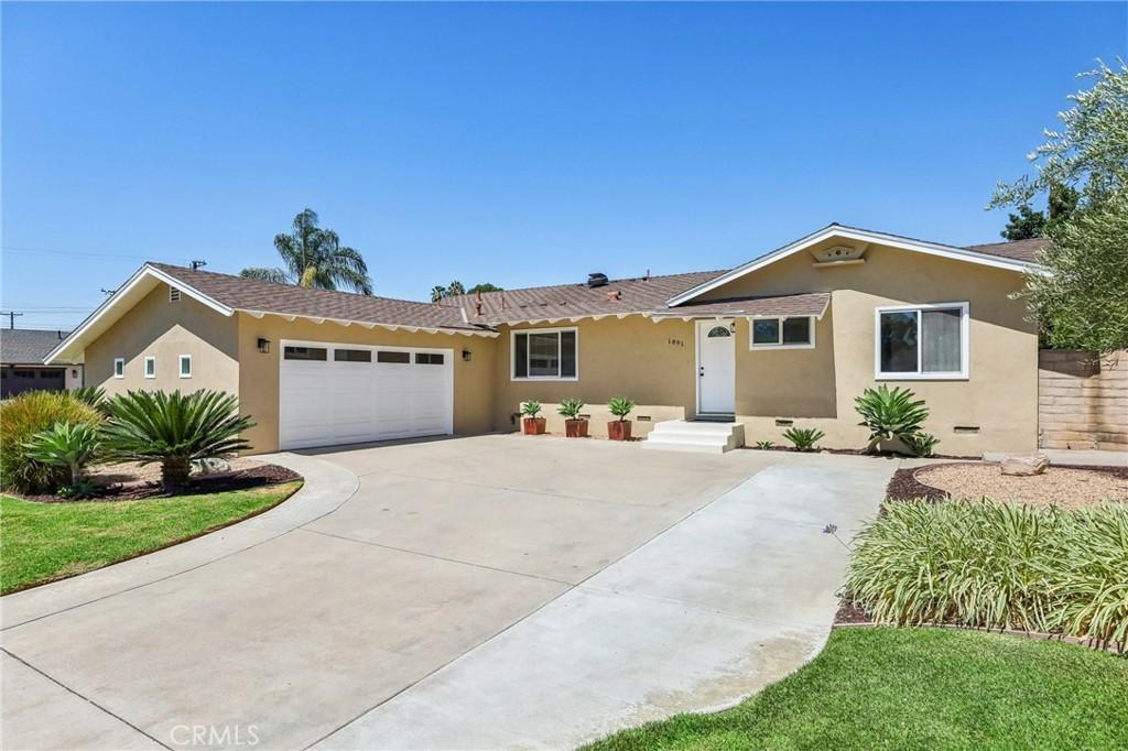 MLS #OC26162145 image #0
