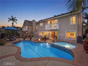 MLS #OC26162165 image #0