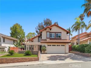 MLS #OC26162201 image #0