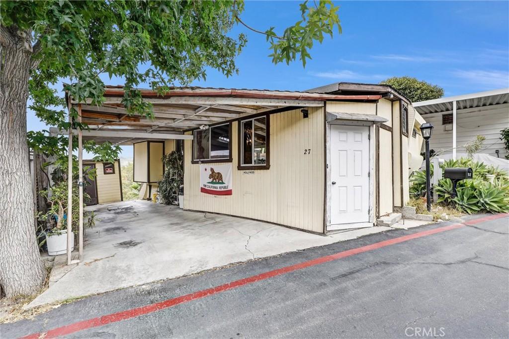 MLS #OC26162213 image #0