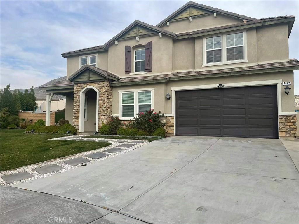 MLS #OC26162505 image #0