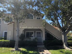 MLS #OC26162661 image #0