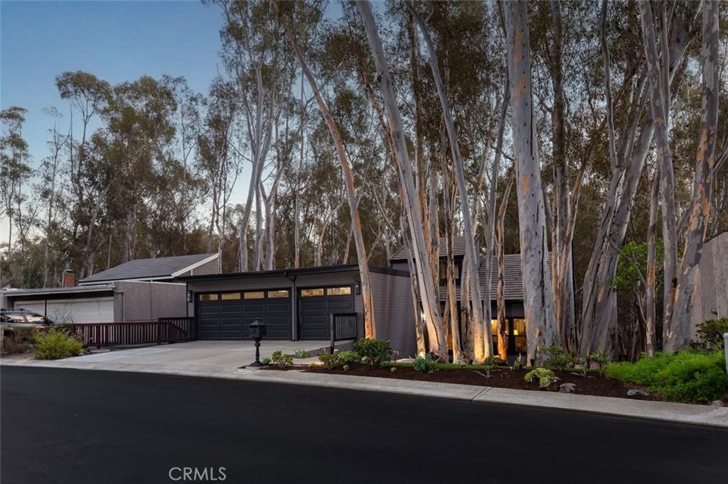 MLS #OC26162981 image #0