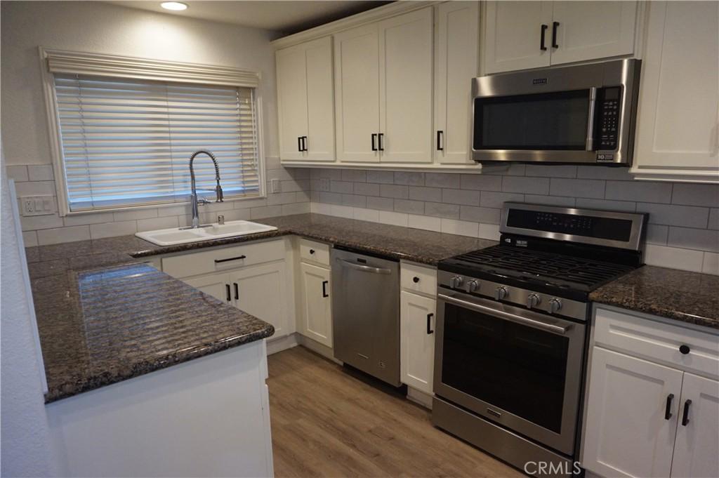 MLS #OC26162982 image #0