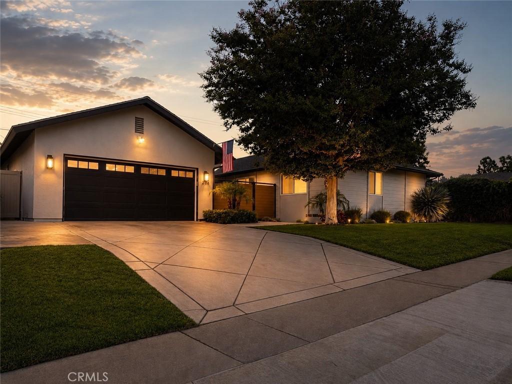 MLS #OC26163278 image #0
