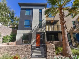 MLS #OC26163297 image #0