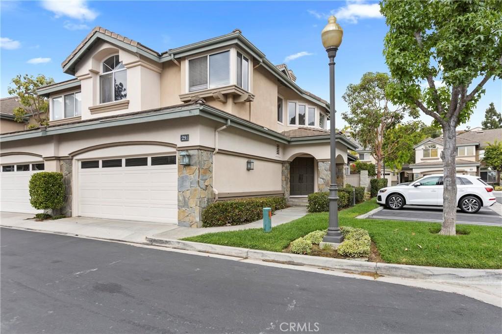 MLS #OC26163354 image #0