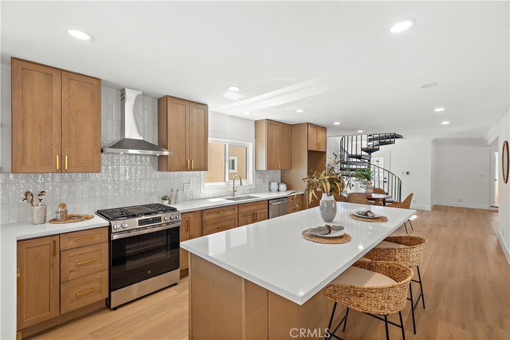 MLS #OC26163766 image #0