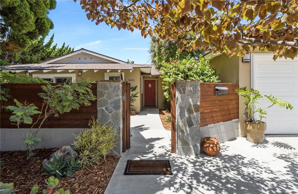 MLS #OC26164087 image #0