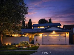 MLS #OC26164174 image #0