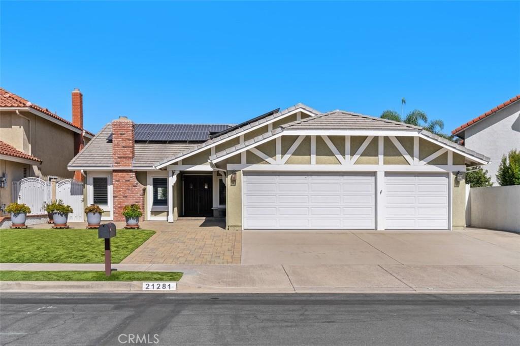 MLS #OC26164389 image #0