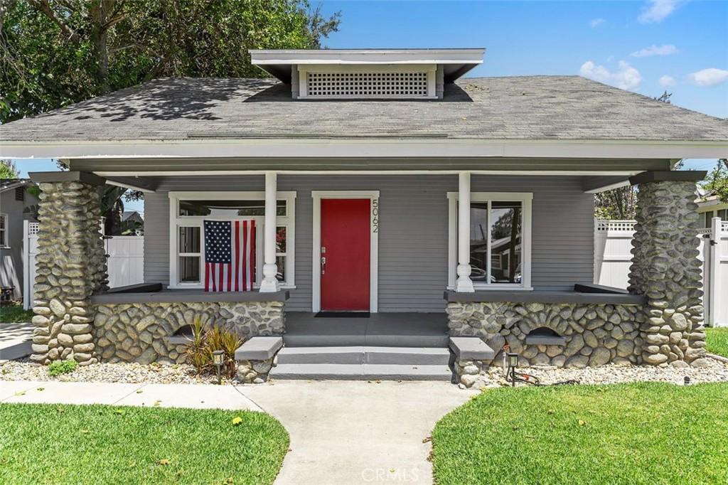 MLS #OC26164589 image #0