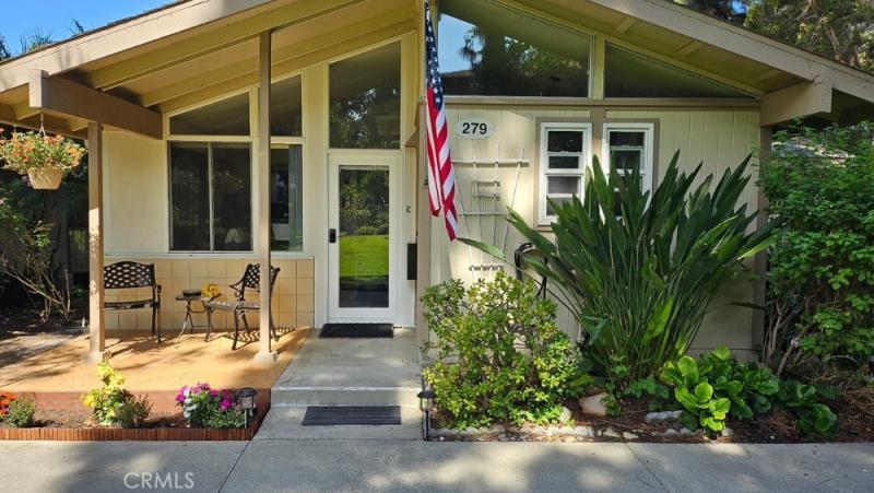 MLS #OC26164865 image #0