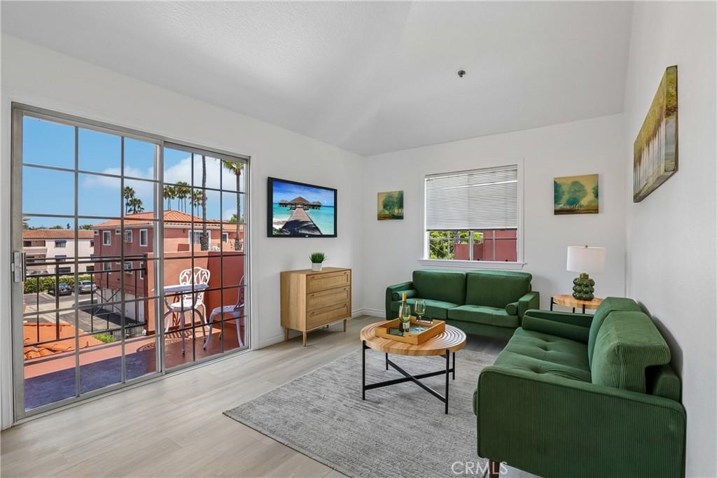MLS #OC26164915 image #0