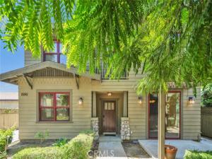 MLS #OC26165032 image #0