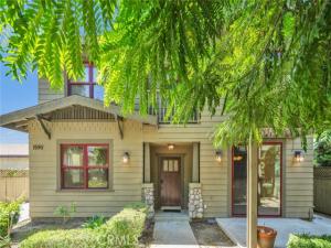 MLS #OC26165032 image #0