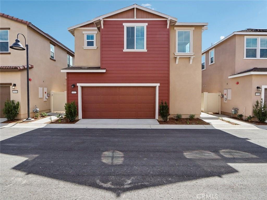 MLS #OC26165166 image #0
